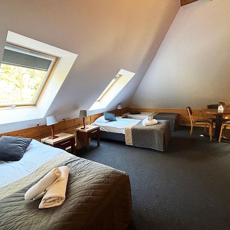 Hotel 365 Kielce Esterno foto