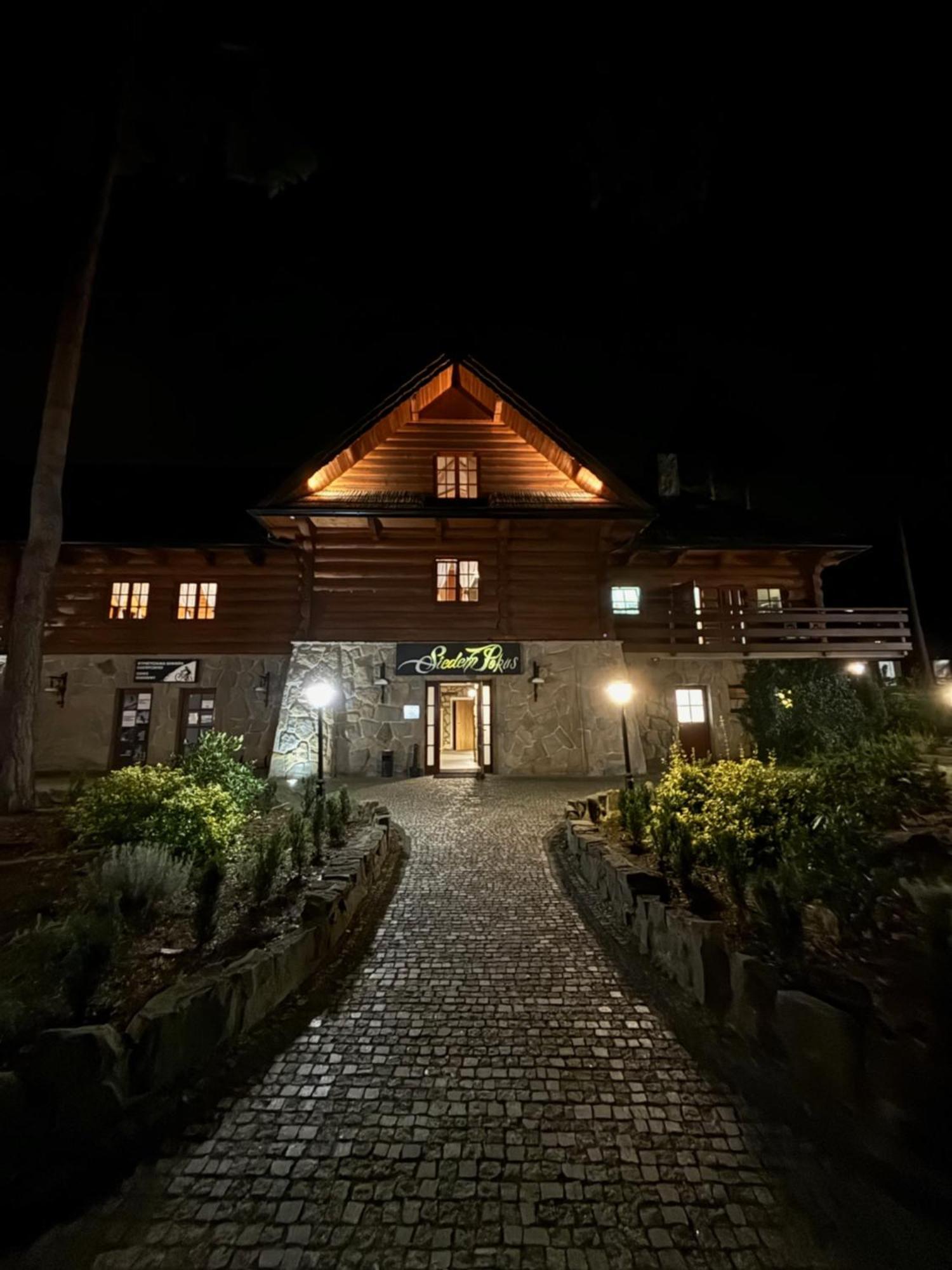 Hotel 365 Kielce Esterno foto