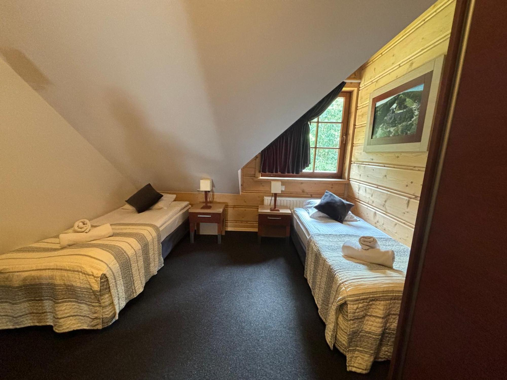 Hotel 365 Kielce Esterno foto