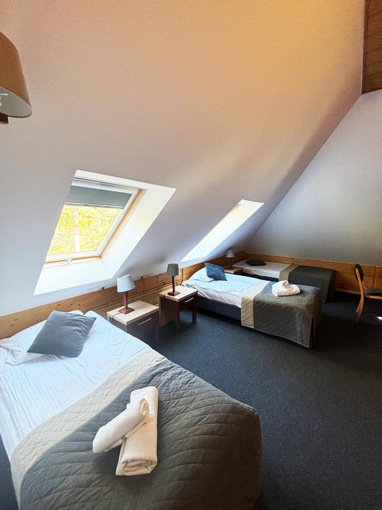 Hotel 365 Kielce Esterno foto